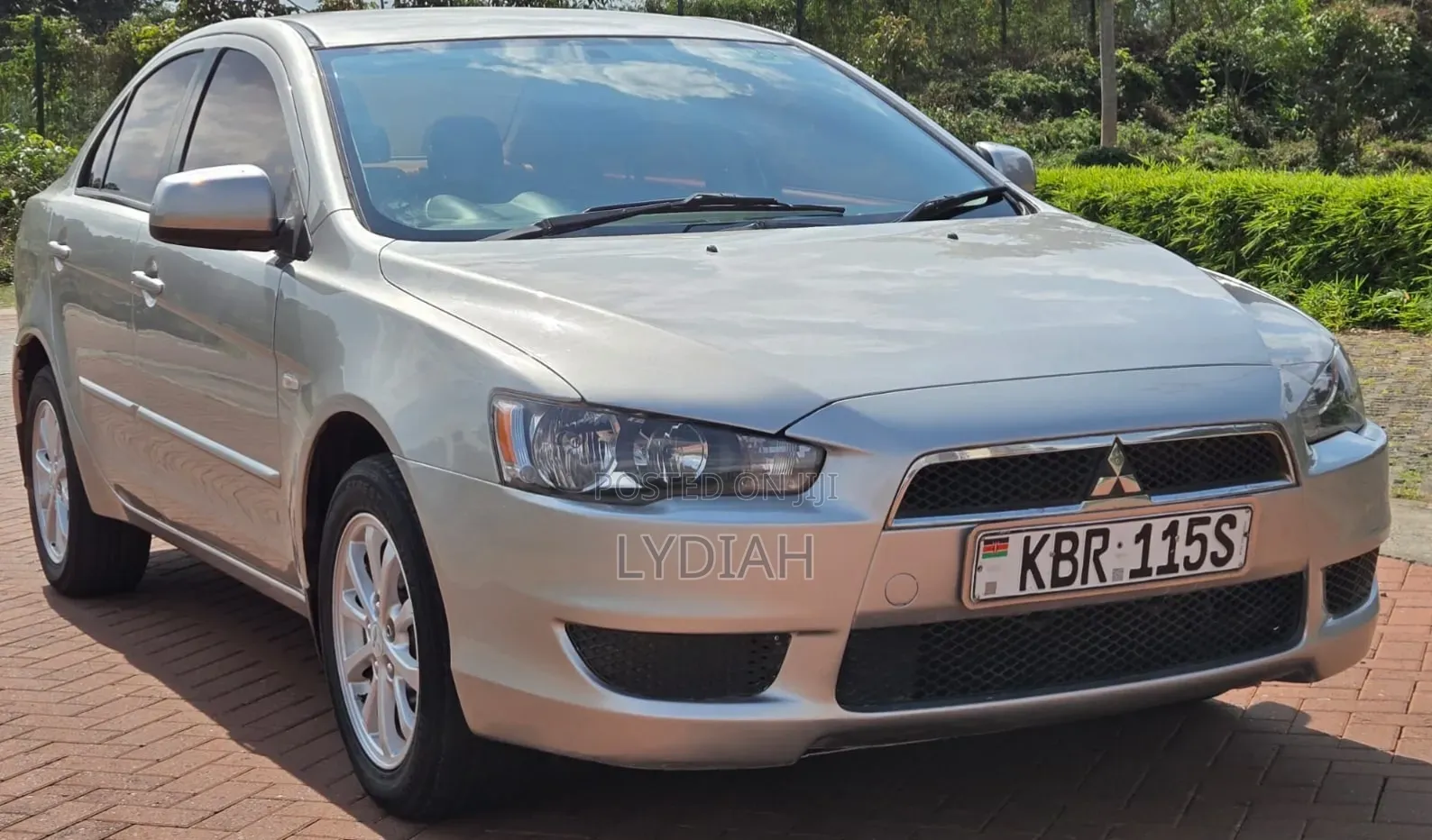 Mitsubishi Lancer 2011 Silver