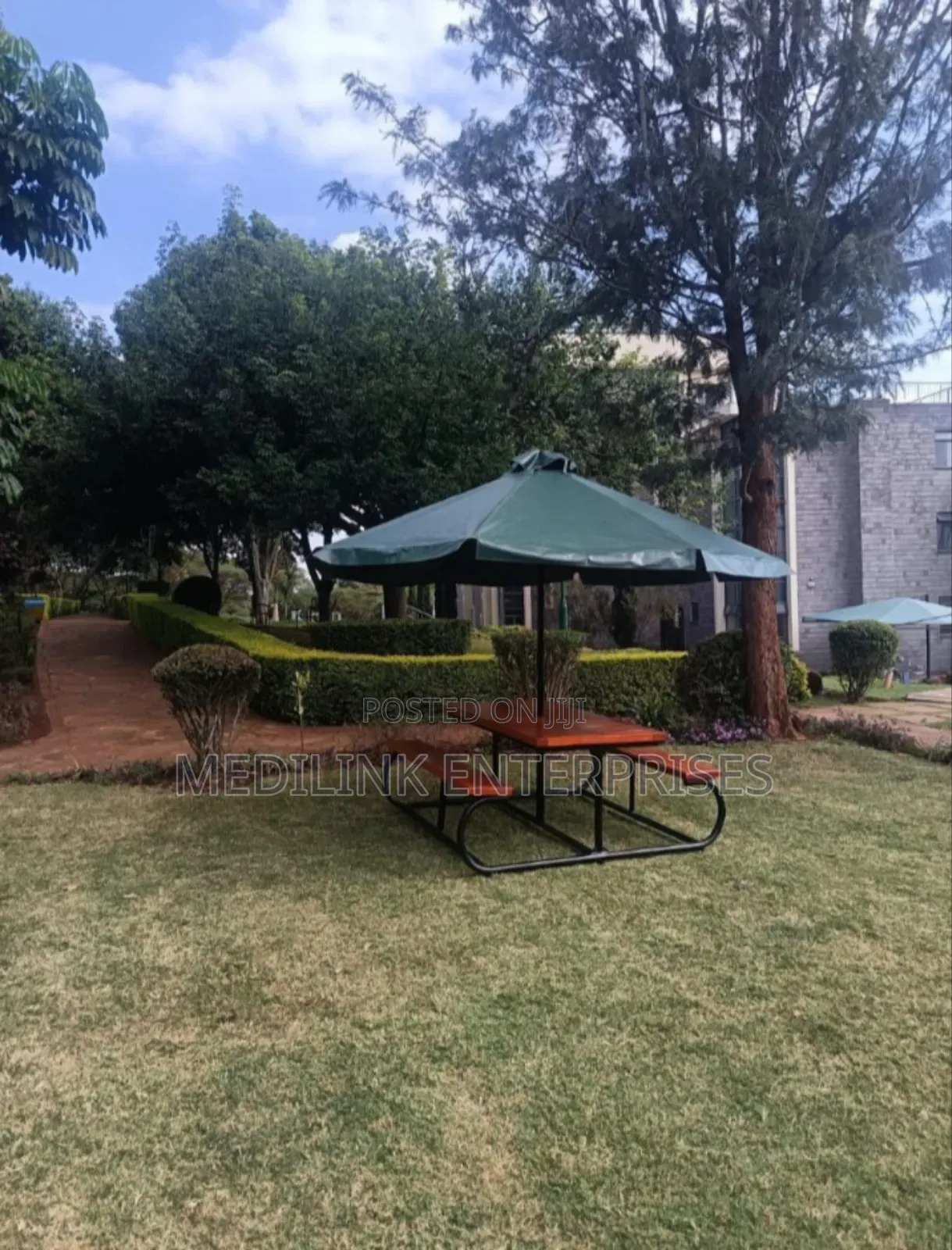 Modern Customized Commercial Home/Park or Hotel Benches