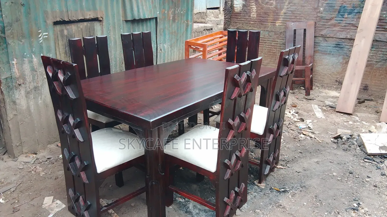 Modern 6 Seater X Design
