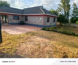 Furnished 4bdrm Bungalow in Mua for sale