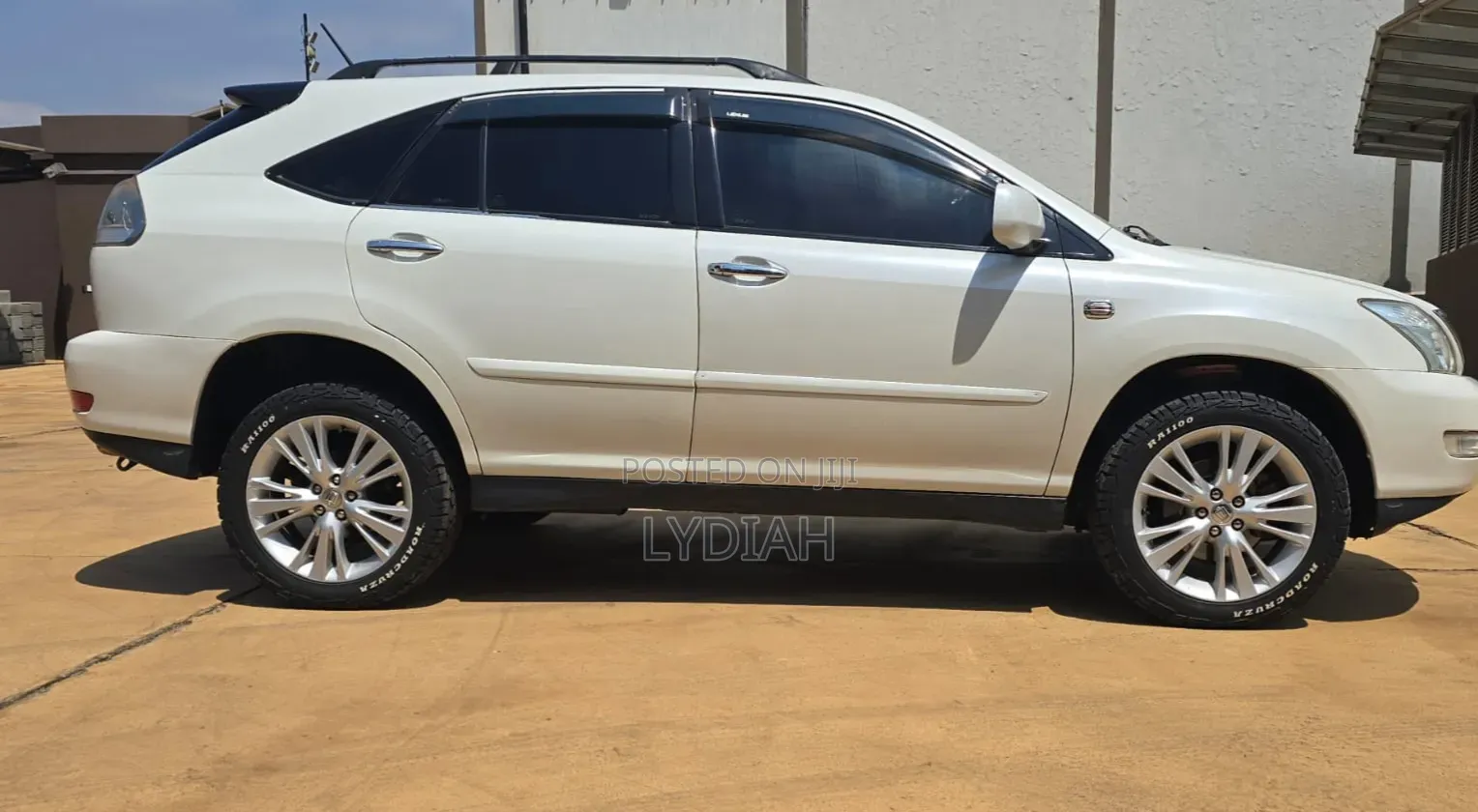 Toyota Harrier 2012 White
