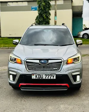 Subaru Forester Touring AWD 2019 Silver