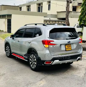 Subaru Forester Touring AWD 2019 Silver