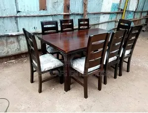 Modern 8seater Macho