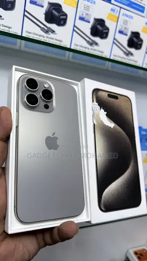 Apple iPhone 15 Pro Max 256 GB