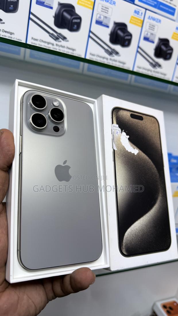 Apple iPhone 15 Pro Max 256 GB - thumbnail 4