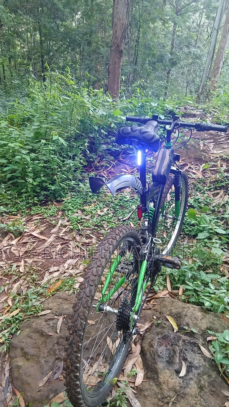Ex-uk Mountain Bike, Shimano Components, Full Suspension. Size 26.