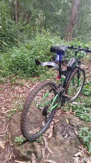 Ex-uk Mountain Bike, Shimano Components, Full Suspension. Size 26.