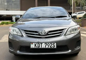 Toyota Corolla 2012 Gray