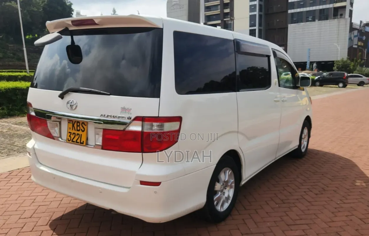 Toyota Alphard 2006 White