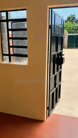 Single Room Kiamunyi