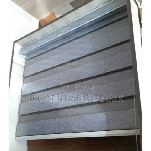 Easy to Clean Horizontal Window Blinds