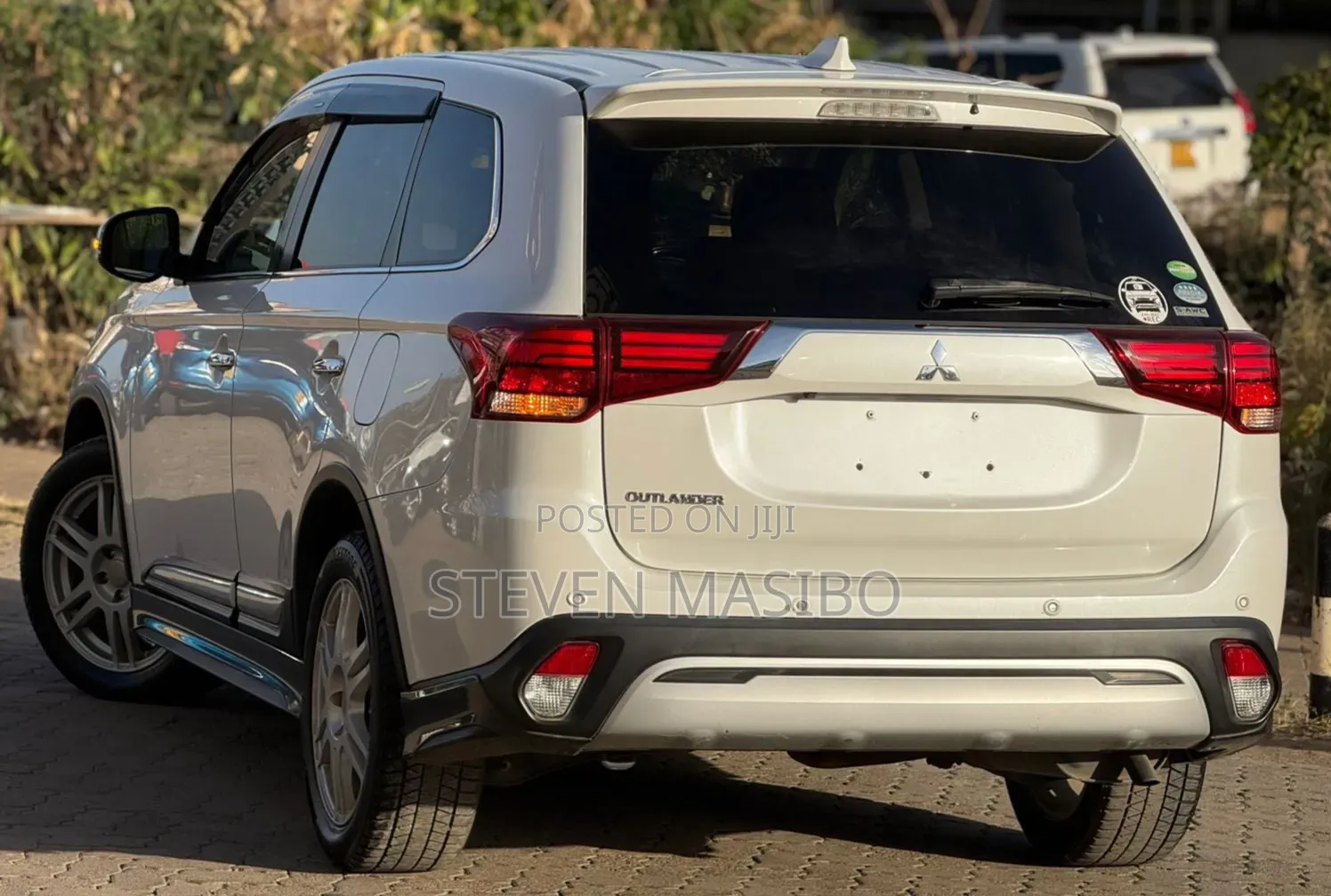 Mitsubishi Outlander 2020 White