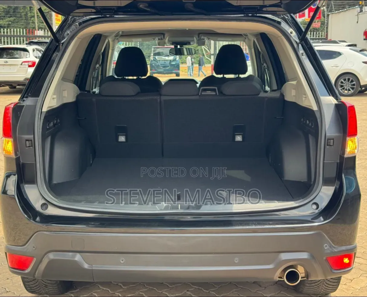 Subaru Forester 2019 Black