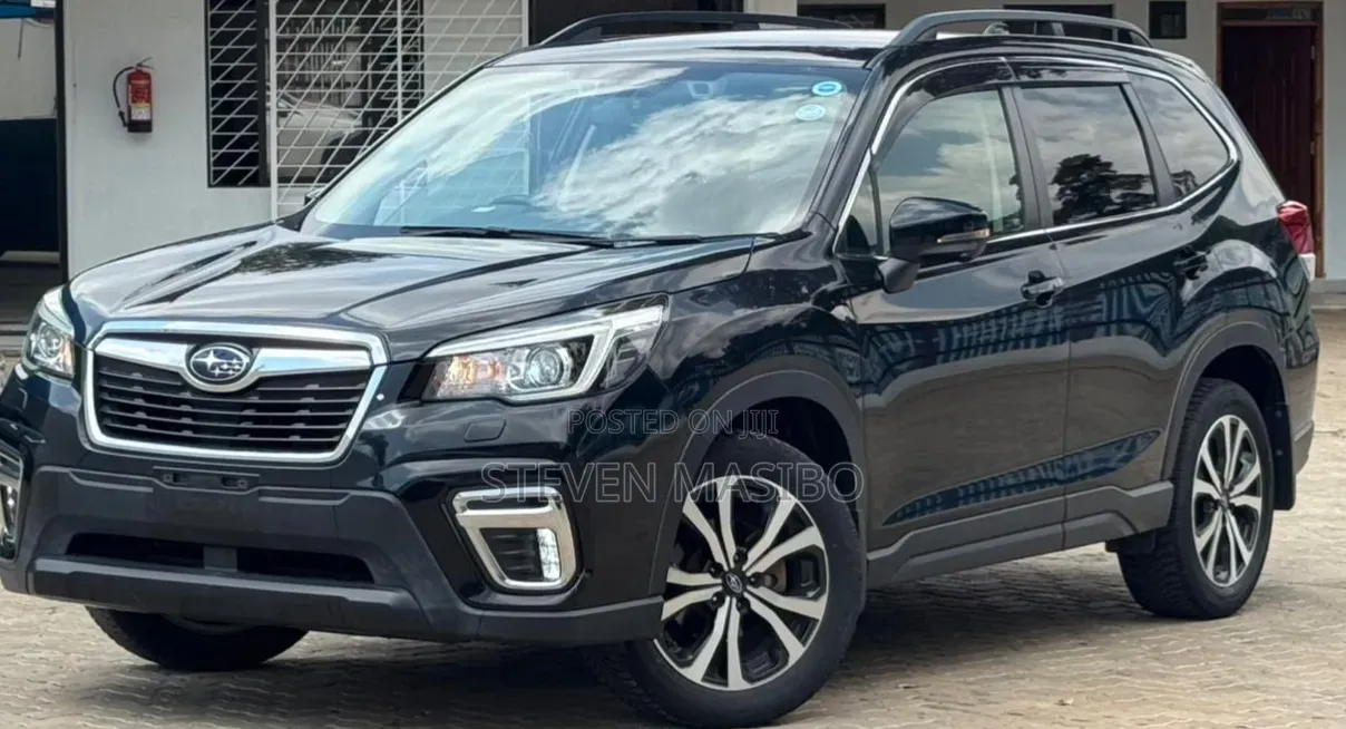Subaru Forester 2019 Black