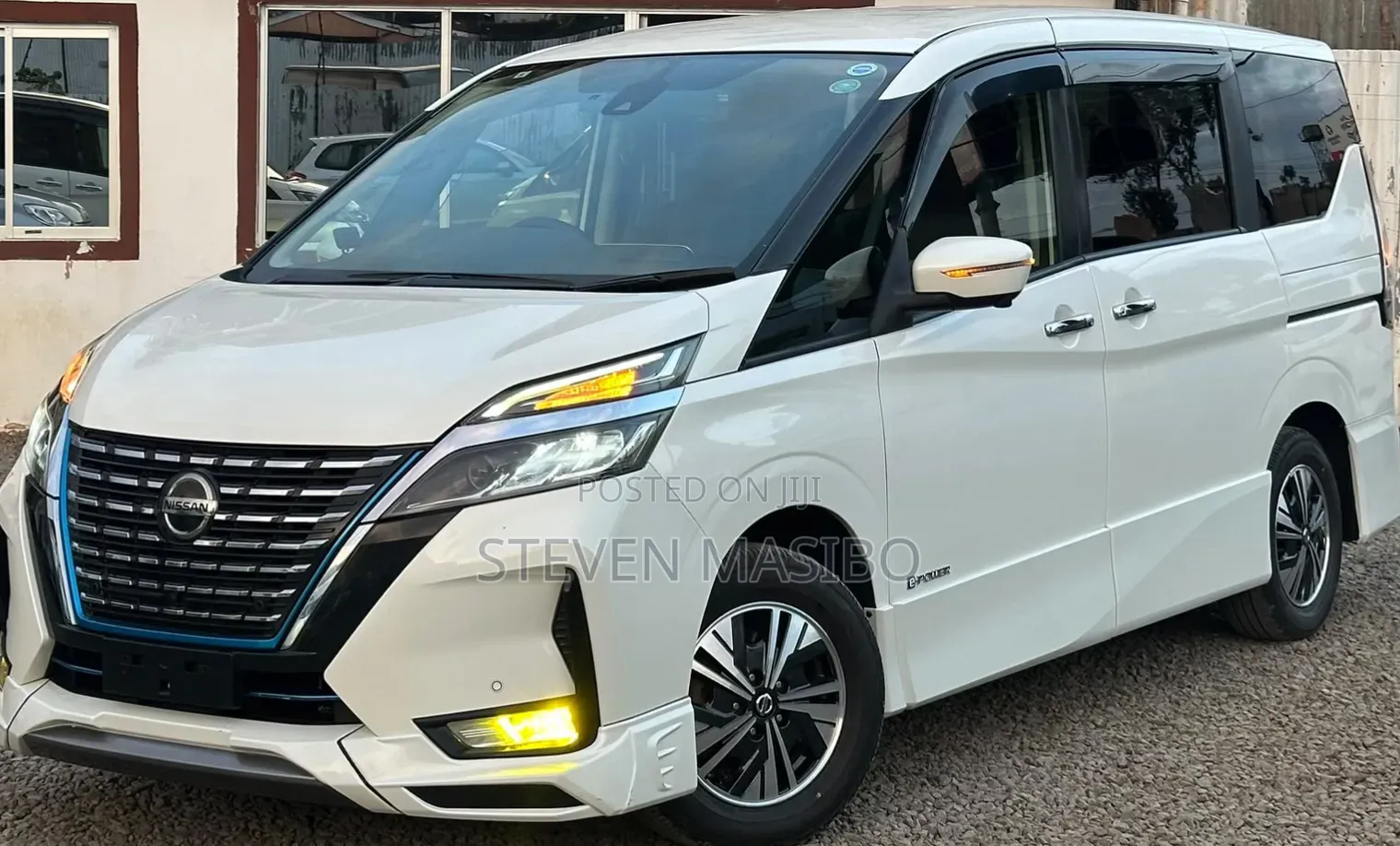 Nissan Serena 2019 White