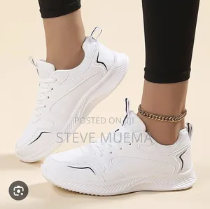 Ladies Sneakers.