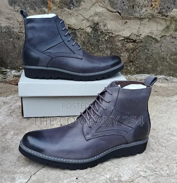 Quality Casual Leather Clarks Low Boots Shoes With Flat Rubber Sole