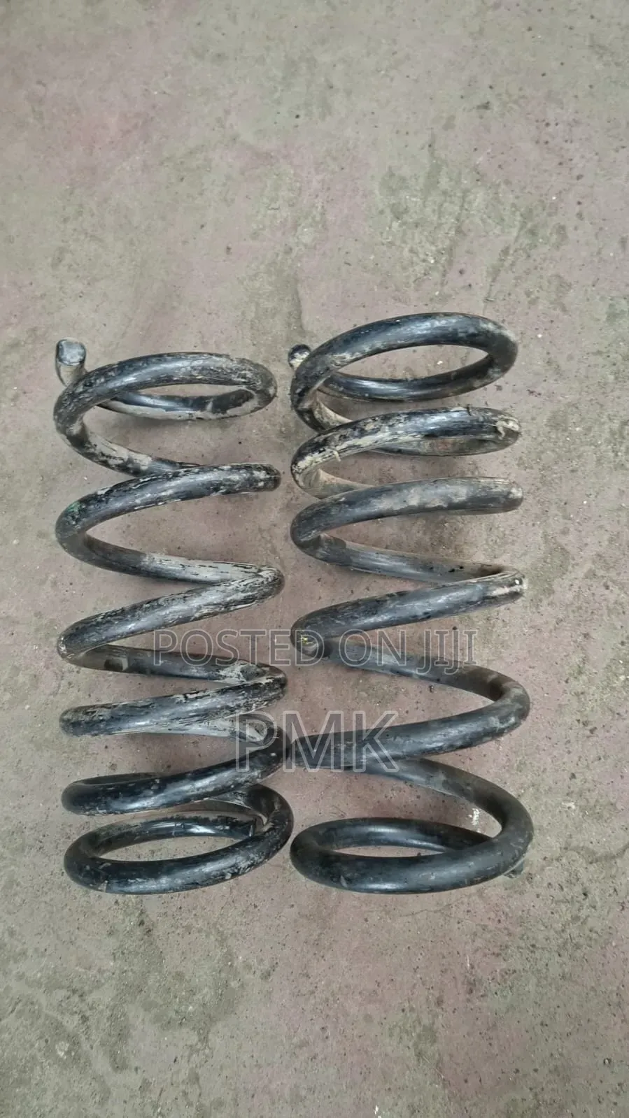 Mitsubishi Shogun Rear Springs