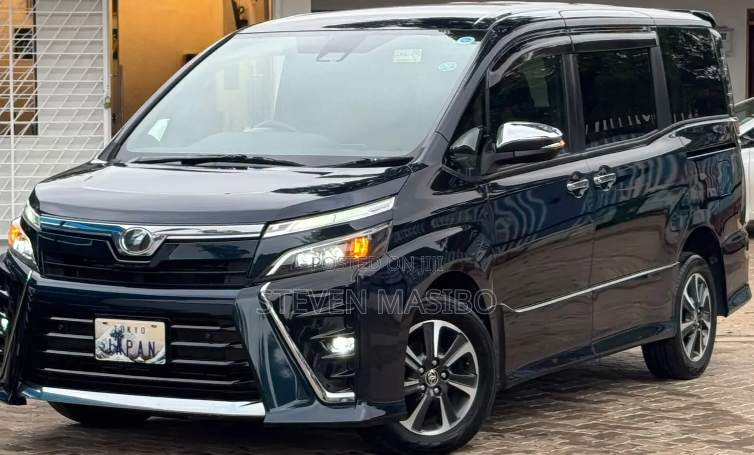 Toyota Noah 2.0 FWD (6 Seater) 2019 Black