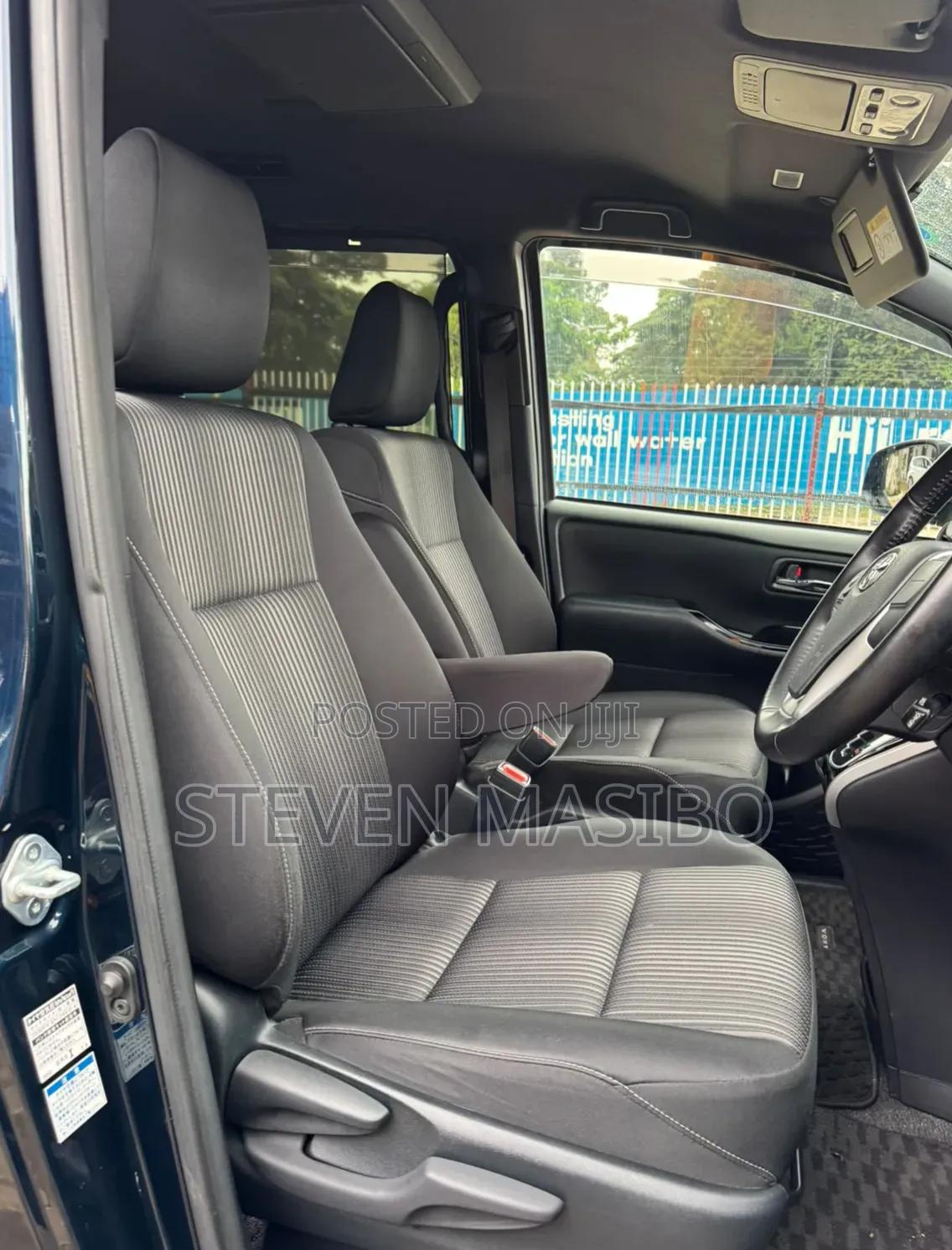 Toyota Noah 2.0 FWD (6 Seater) 2019 Black