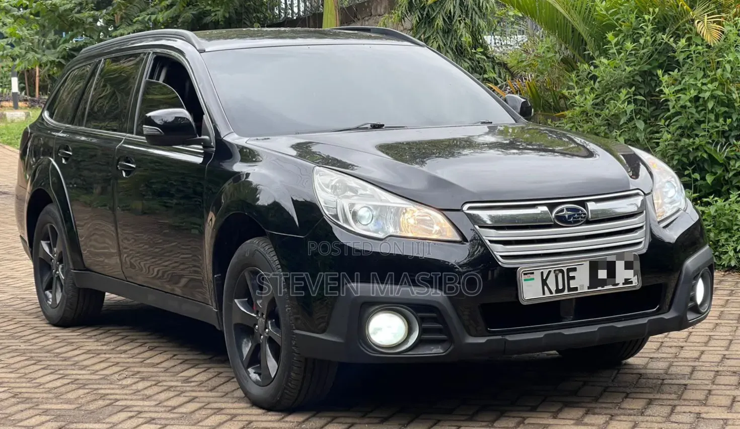 Subaru Outback 2.5i 4dr Wagon AWD (2.5L 4cyl CVT) 2014 Black