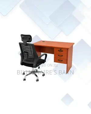 Compact 1m Desk and Headrest Mesh Chair for Desk Productivity