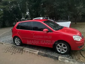 Volkswagen Polo 2008 Red