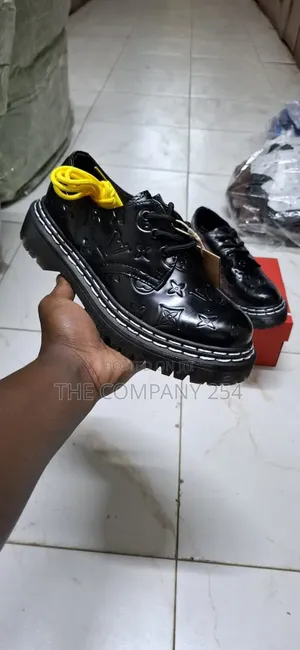 Quality Casual Leather Double Sole Low Cut Doctor Martins Shoes