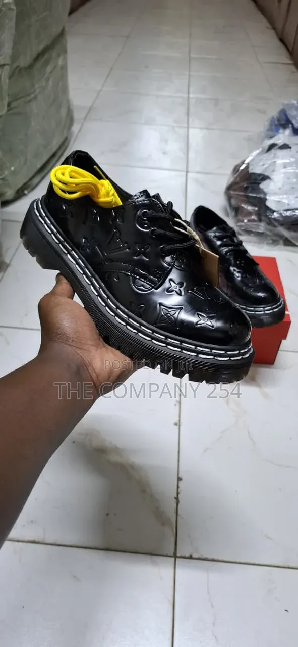 Quality Casual Leather Double Sole Low Cut Doctor Martins Shoes