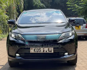 Toyota Harrier 2.0 2018 Black