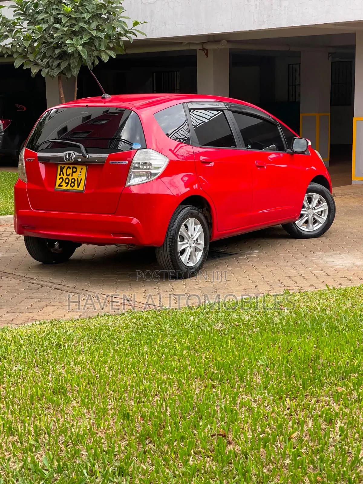 Honda Fit 2011 Red