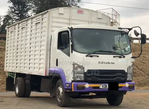 Isuzu FRR 2022