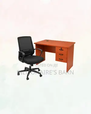 Compact 1m Desk and Black Mid-Back Mesh Chair for Daily Productivity