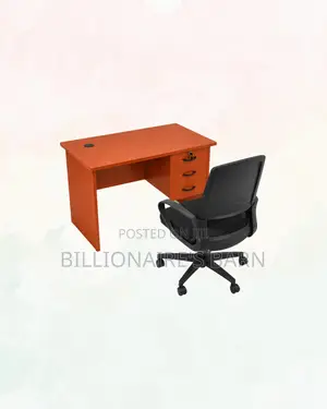 Compact 1m Desk and Black Mid-Back Mesh Chair for Daily Productivity