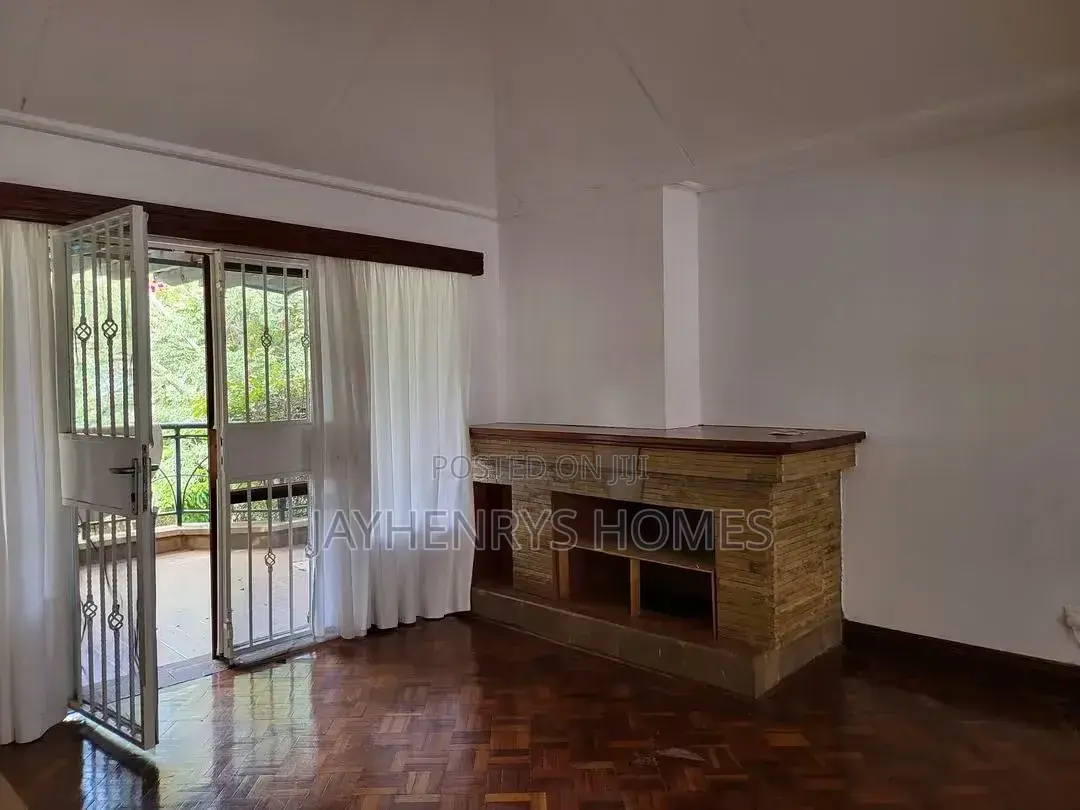 5bdrm House in Runda for rent