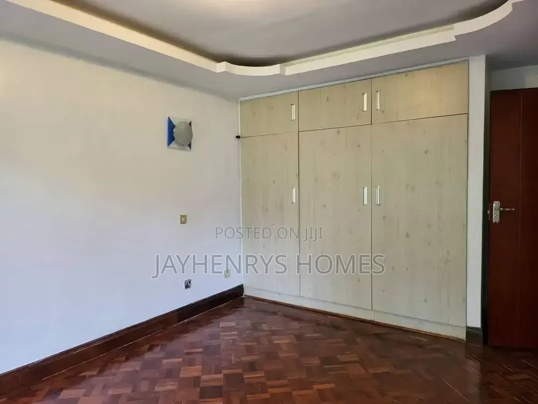 5bdrm House in Runda for rent