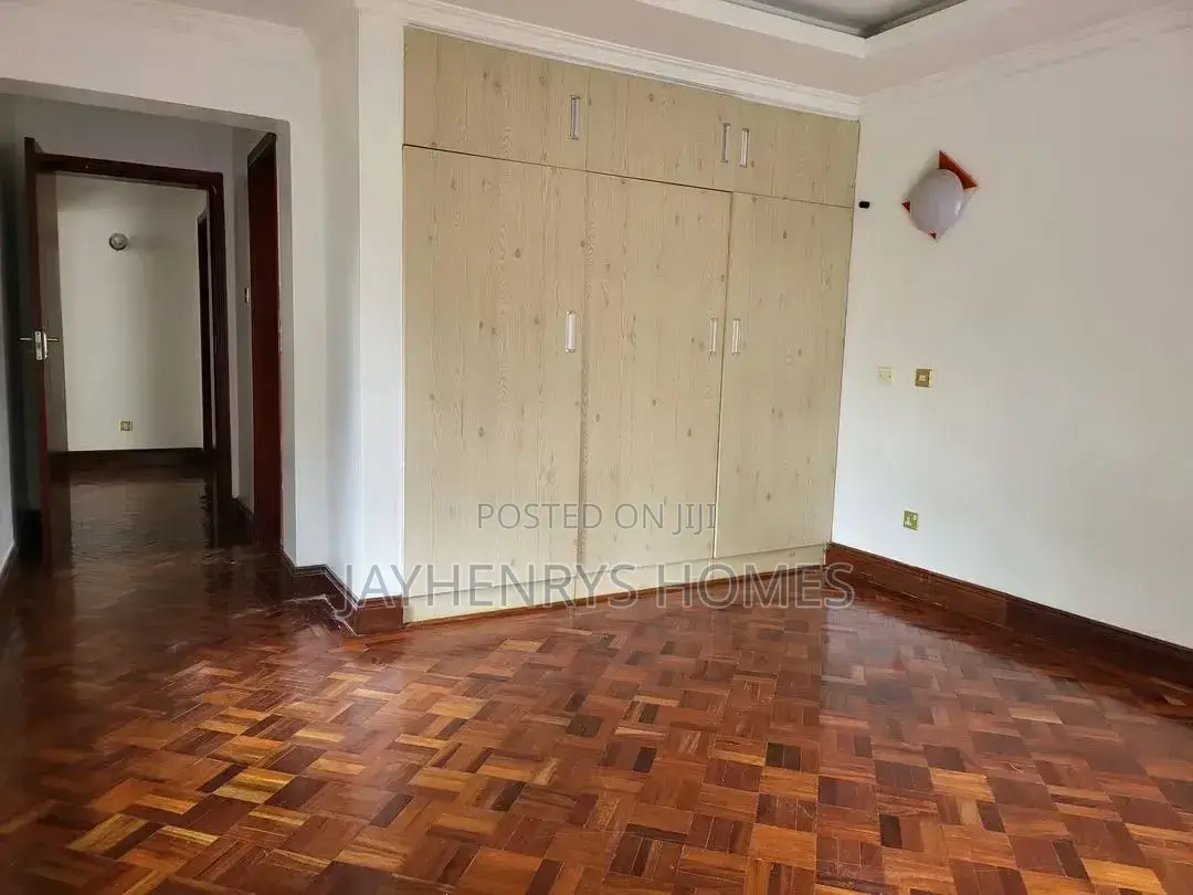 5bdrm House in Runda for rent