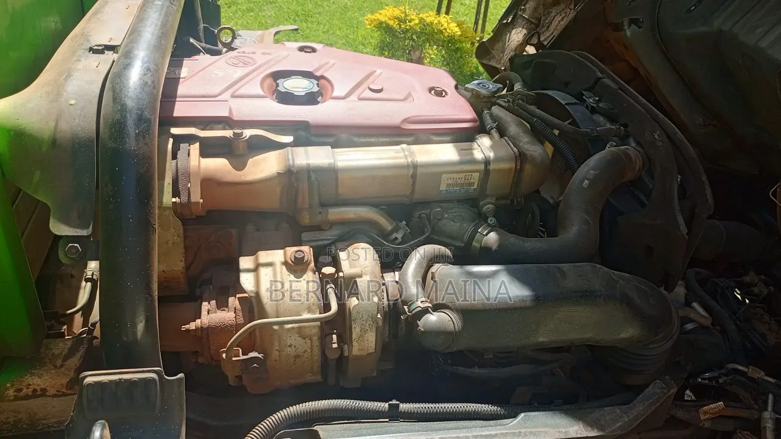 Hino Dutro Truck