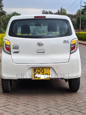 Daihatsu Mira 2015 White