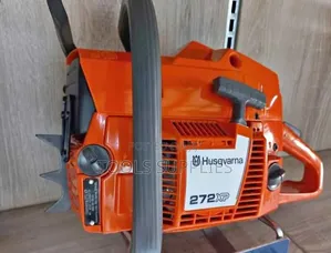 Husqvarna Power Saw Machine/ Husqvarna Power Saw