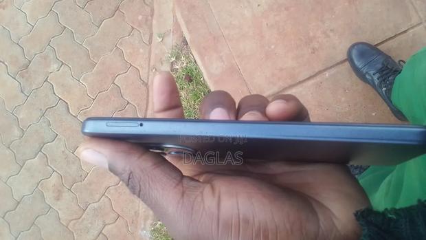 Infinix Hot 40 Pro 128 GB Gray - thumbnail 3