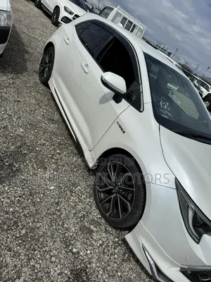 Toyota Corolla 2021 Pearl