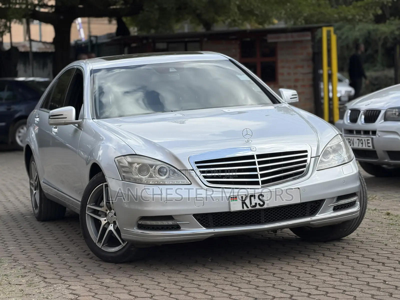 Mercedes-Benz S-Class 2011 Silver