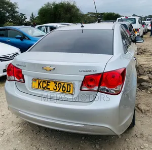 Chevrolet Cruze 2014 Silver
