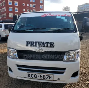 Toyota HiAce 2012 White