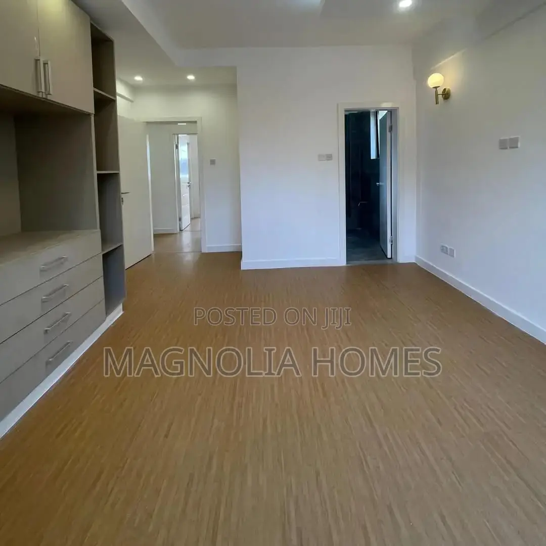 3bdrm Apartment in Valley Arcade for rent