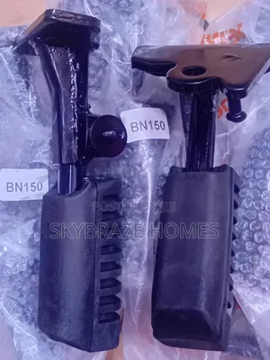 Brand New Footrest Bm150