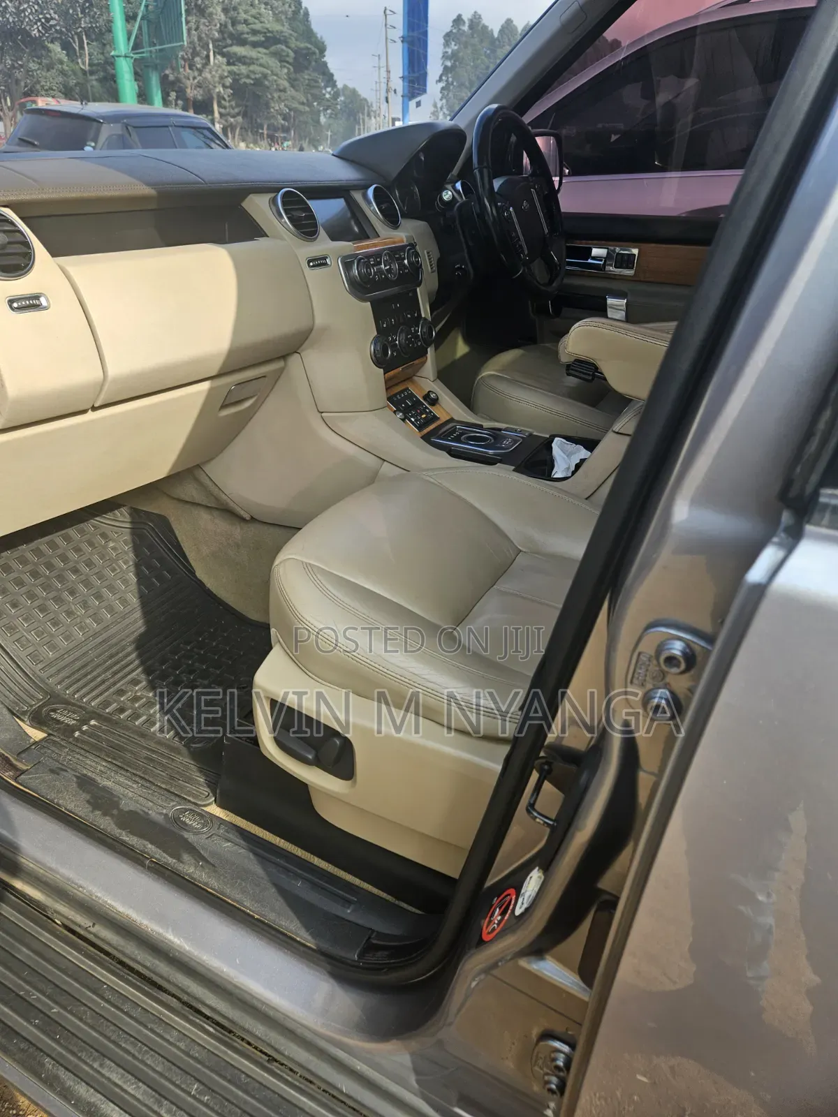 Land Rover Discovery 2013 Silver