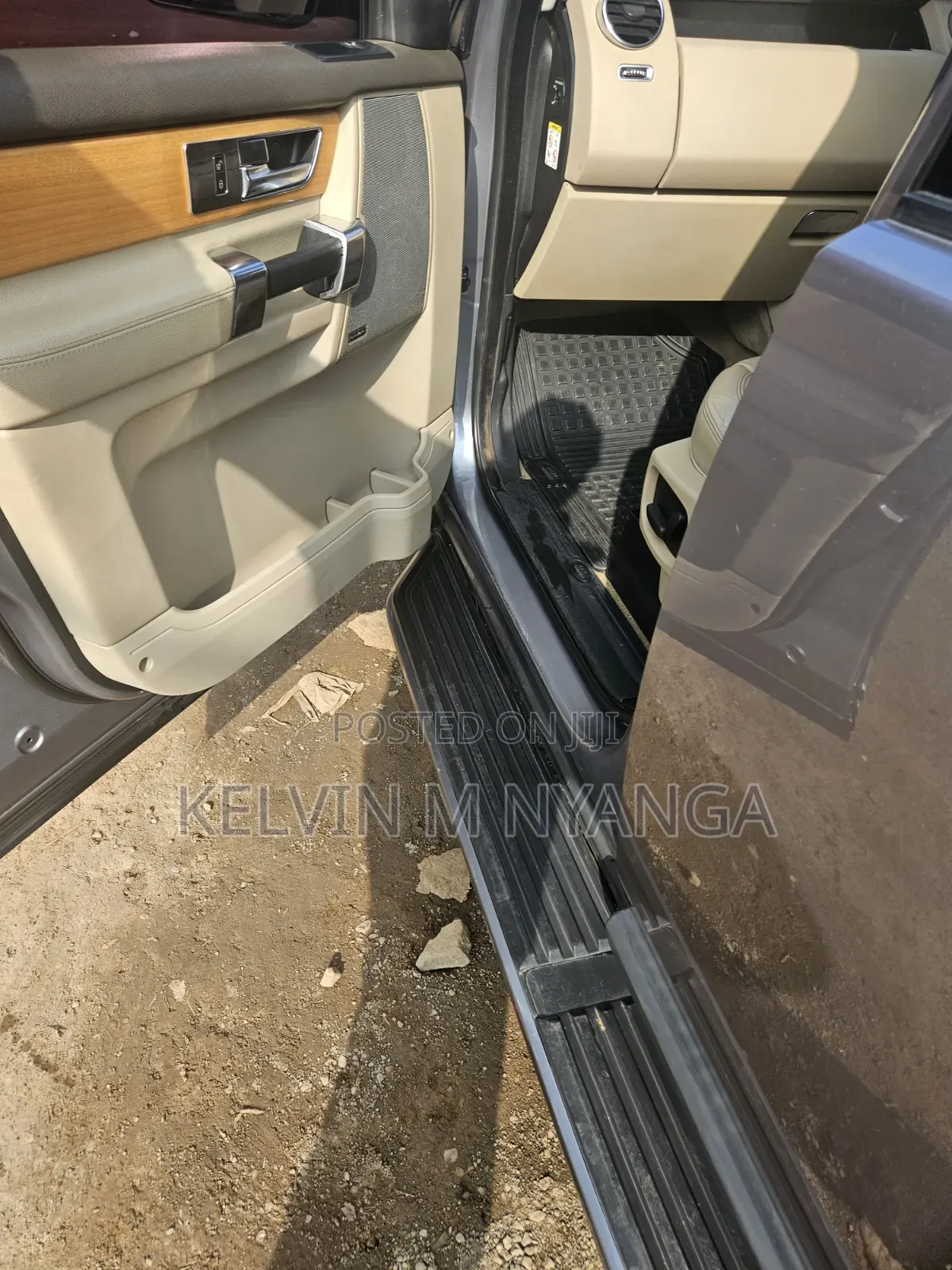 Land Rover Discovery 2013 Silver